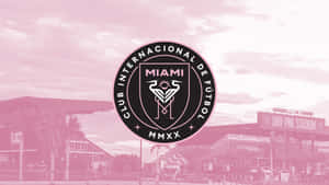 DRV PNK 體育場帶有粉紅色覆蓋的 Club Internacional de Fútbol Miami 標誌。 — 運動 壁紙