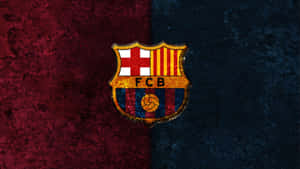 FC Barcelona 足球俱樂部徽章，置於紋理紅藍背景上。 — 巴塞隆納 壁紙