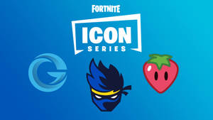 Fortnite Icon Series 以忍者頭草莓和齒輪標誌為特色，背景為藍色漸層。 — 忍者 要塞英雄 壁紙