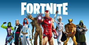 Fortnite 遊戲角色包括 Iron Man、Wolverine 和 Groot 英勇地擺出姿勢。 — 要塞英雄 大逃殺 壁紙