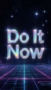 霓虹發光文字 Do It Now 襯托星空和網格地板。