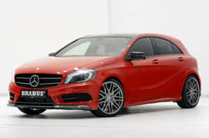 紅色Brabus Mercedes A-Class性能掀背車在攝影棚環境中 — Mercedes-Benz 壁紙