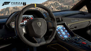 Forza Motorsport 7 中藍寶堅尼的內部，藍色控制裝置和山景。 — 極限競速7 壁紙
