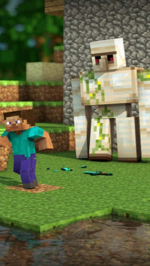 Minecraft 玩家在草地方塊世界中面對殭屍，有水與石頭。 — 可愛 Minecraft 壁紙
