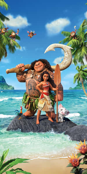 Moana 和 Maui 在一個有猴子和海浪的熱帶海灘上。 — 18:9 壁紙