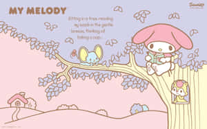 My Melody 在樹上看書，有落葉和遠處的小房子。 — 我的旋律 壁紙