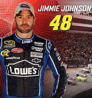 NASCAR車手Jimmie Johnson在賽道上穿著賽車裝備，與賽車和人群一起。 — Galaxy Z Flip7 FE 壁紙