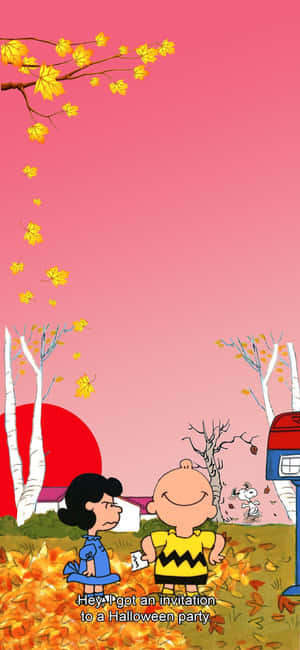 Peanuts角色在秋葉中，有飄落的黃葉和紅色的太陽。 — Pixel 8a 壁紙