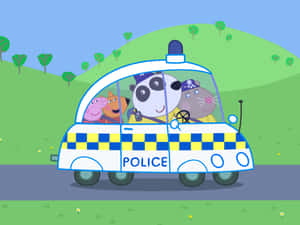 卡通警車，動物角色在綠色景觀中行駛。