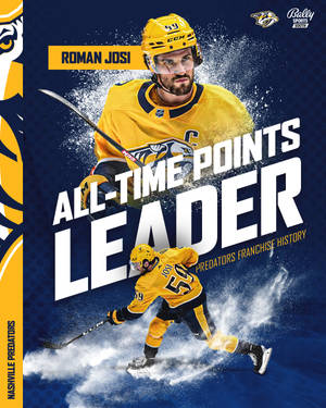 Roman Josi 身穿黃色 Nashville Predators 球衣，手持曲棍球棒滑冰。 — 運動 壁紙
