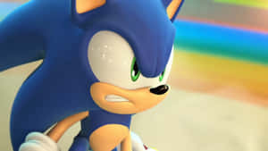 Sonic the Hedgehog 在色彩繽紛的環境中專注的表情。 — 音速小子 壁紙