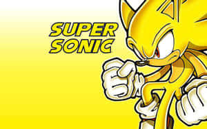 Super Sonic 在黃色背景上握緊拳頭的強力姿態。 — 音速小子 壁紙
