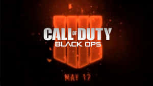 帶有發光橙色盾牌和火焰粒子的 Call of Duty Black Ops 標誌。 — 決勝時刻：黑色行動4 壁紙