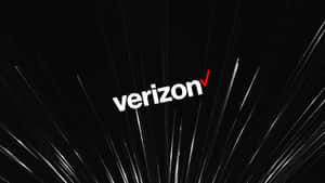 Verizon 標誌，在黑色背景上帶有白色和紅色文字及條紋。 — 威訊 壁紙