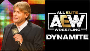 WWE 主持人拿著麥克風，旁邊是 AEW Dynamite 標誌，黑色背景。 — 運動 壁紙