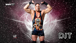 WWE摔角手身穿骷髏火焰緊身衣在宇宙背景下展示肌肉。 — 摔角 壁紙