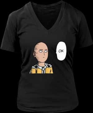 黑色V領T恤，印有One Punch Man角色說OK。