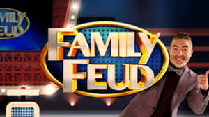 遊戲節目主持人微笑著在 Family Feud 標誌旁邊豎起大拇指。 — 家庭 壁紙
