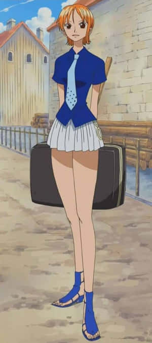 橙色頭髮的動漫女孩在村莊街道上提著手提箱，穿著藍色服裝。 — 20:9 壁紙