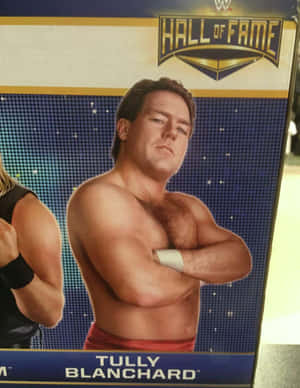 WWE名人堂摔角手Tully Blanchard交叉雙臂，身穿紅色短褲。 — 復古 壁紙
