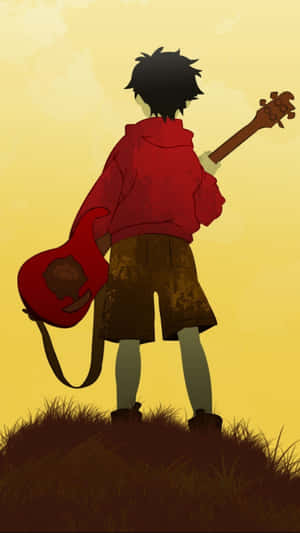 年輕動漫音樂家手持紅色吉他，站在夕陽下的草丘上。 — FLCL 壁紙