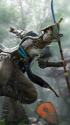 武士戰士在迷霧森林中持矛跳躍 — 電玩遊戲 GIF 壁紙