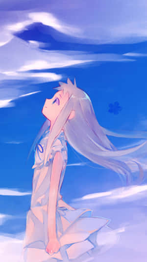 銀色長髮的動漫女孩仰望有白雲的藍天。 — 安努舒卡·夏尔马 壁紙