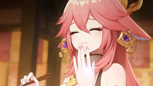 動漫女孩，粉紅色頭髮和金色耳環，微笑著拿著筷子。 — 電玩遊戲 GIF 壁紙