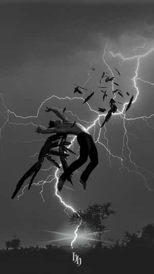 在閃電下碎裂的人，暴風雨的天空和樹木。 — 閃電 壁紙