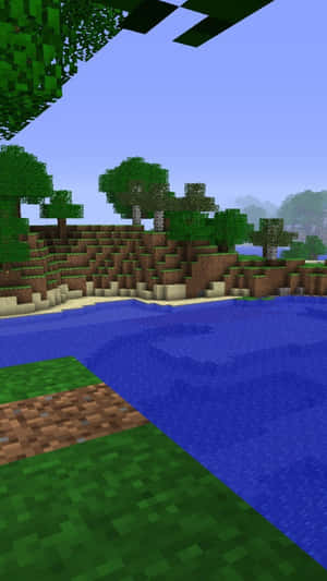 Minecraft像素藝術景觀，包含樹木、山丘和水 — 我的世界苦力怕 壁紙