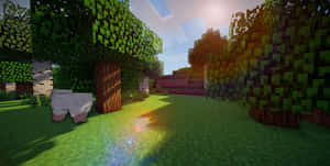一隻羊站在Minecraft森林中，有方塊樹和草地，在明亮的陽光下。 — 可愛 Minecraft 壁紙