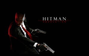 Hitman Absolution 刺客身穿深色西裝、打紅色領帶，瞄準兩把手槍。 — 刺客教條 壁紙