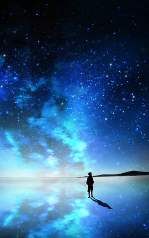 一個人獨自站在星空下，下方反射著藍色星雲。 — Galaxy Tab 壁紙
