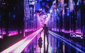 一個手持吉他的人在夜晚穿過一條霓虹燈照亮的未來城市街道的剪影。 — 城市燈光 壁紙