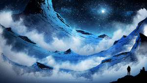 一個人的剪影，站在白雪覆蓋的山上，星空下明亮的月亮。 — 暮光 壁紙