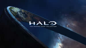 Halo 標誌在彎曲的太空站上方，地球在內部可見，周圍有星星 — 最後一戰：無限 4K 壁紙