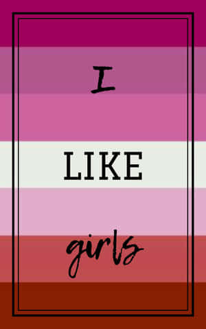 文字圖形，在彩色橫條紋上顯示 I LIKE girls。 — Galaxy Tab S10+ 壁紙