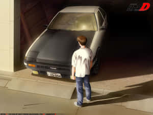 年輕動畫男孩在車庫欣賞他的白色 AE86 漂移車。 — 頭文字D 壁紙