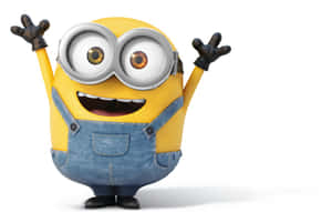 一個黃色動畫Minion，穿著牛仔布工裝褲，睜大眼睛，咧嘴笑著揮手。 — 可愛簡單 壁紙
