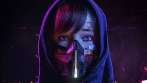 一個戴著兜帽和面具的人，在霓虹紫光下眼睛發光。 — 暗黑少女風 壁紙