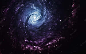 螺旋星系，在深空中帶有發光的紫色和藍色旋臂。 — 藍色銀河 壁紙