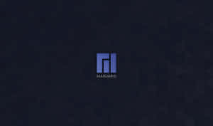 深色幾何背景上的 Manjaro 標誌 — Off white 標誌 壁紙