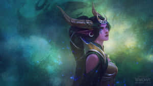 有角和發光眼睛的奇幻女性角色在神秘迷霧中。 — 魔獸世界 壁紙