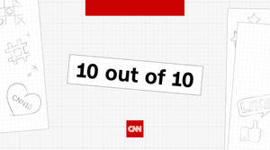 CNN圖形，在方格紙上顯示「10 out of 10」評分及社交媒體圖示。 — 有線電視新聞網 壁紙
