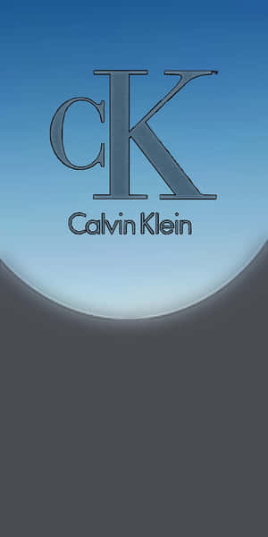 Calvin Klein標誌在藍色漸變背景上，帶有彎曲的灰色下半部分。 — 卡文克萊 壁紙