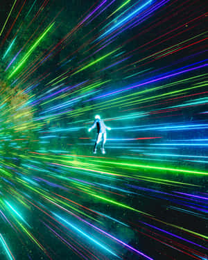 一個發光的太空人在一條色彩繽紛的宇宙條紋隧道中漂流。 — 淺紫色系美學 壁紙