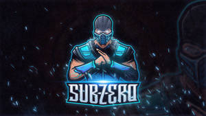 一個藍色發光蒙面戰士，帶有「SUBZERO」標誌，周圍有冰晶粒子。 — 絕對零度 壁紙
