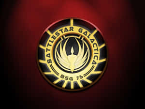 Battlestar Galactica 標誌，帶有 BSG 75 文字，紅色背景 — 標誌 壁紙