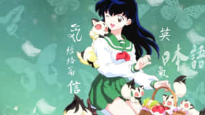 動畫女孩穿著綠色水手服，拿著水果籃，與貓咪生物和蝴蝶一起。
