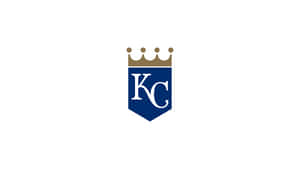 藍色盾牌標誌，帶有白色 KC 字母和金色皇冠。 — 堪薩斯城皇家隊 壁紙